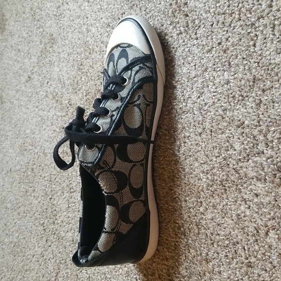 Coach Barrett Sneakers - Picture 6 of 11